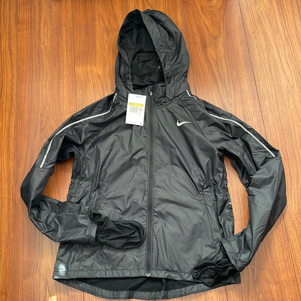 Nike storm-fit black running jacket size S